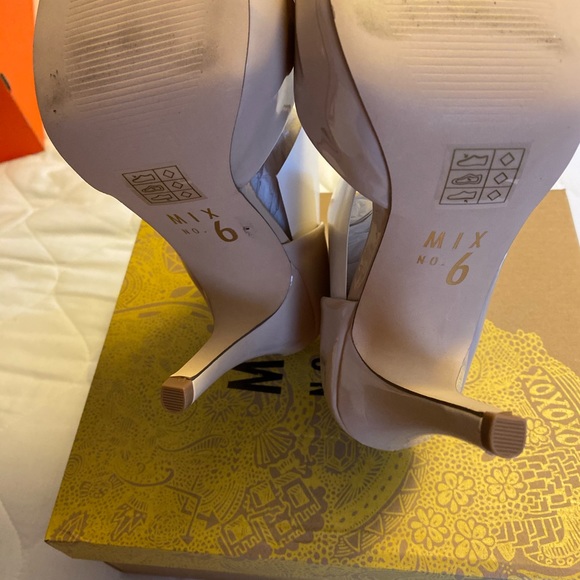 Nude heels - Picture 4 of 4